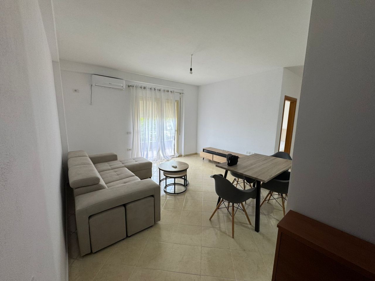 Eiendom til salgs i Vlora Albania, nær stranden